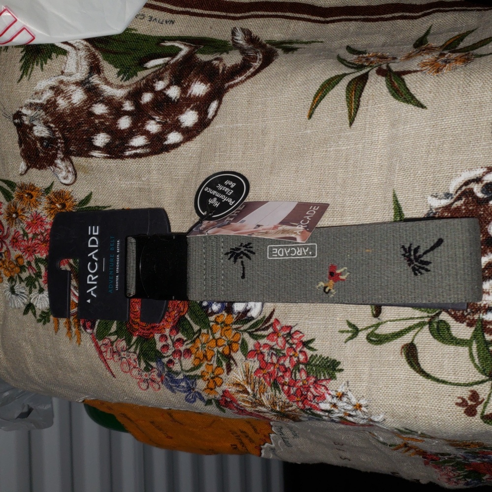 Arcade Adventure Series Stretchy Belt Novelty Luau Grey NWT